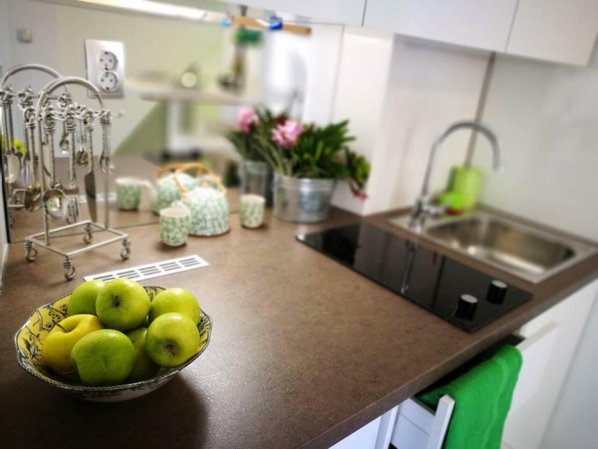 Cres Art Studio Lime Apartment Экстерьер фото