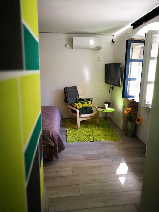 Cres Art Studio Lime Apartment Экстерьер фото